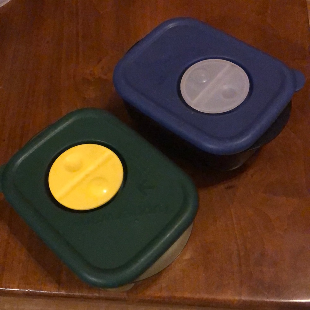 Two 1 cup vent n serve Tupperware container
